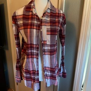 🤍Boyfriend fit, lightweight flannel🤍